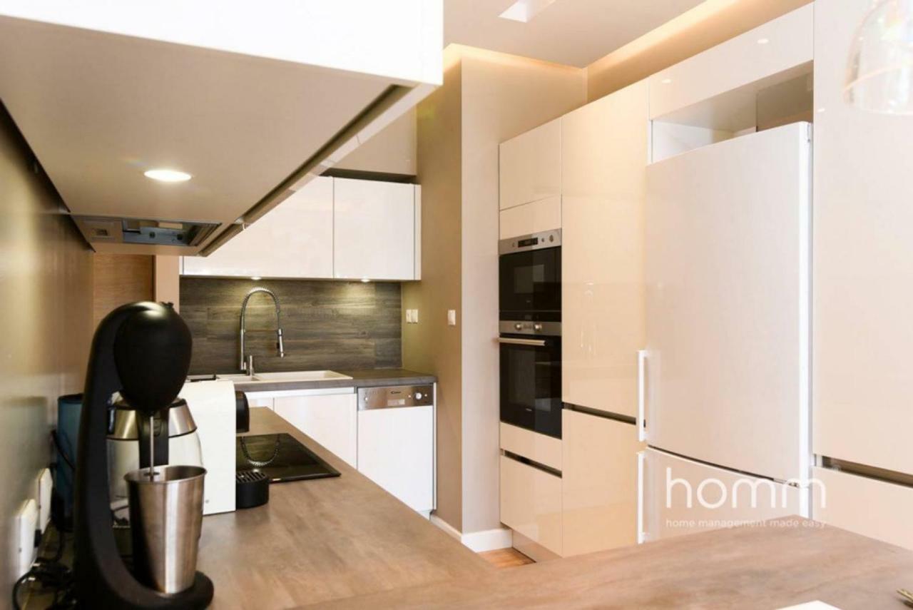 142M² Bright Alimos Apartment With Marina View Extérieur photo
